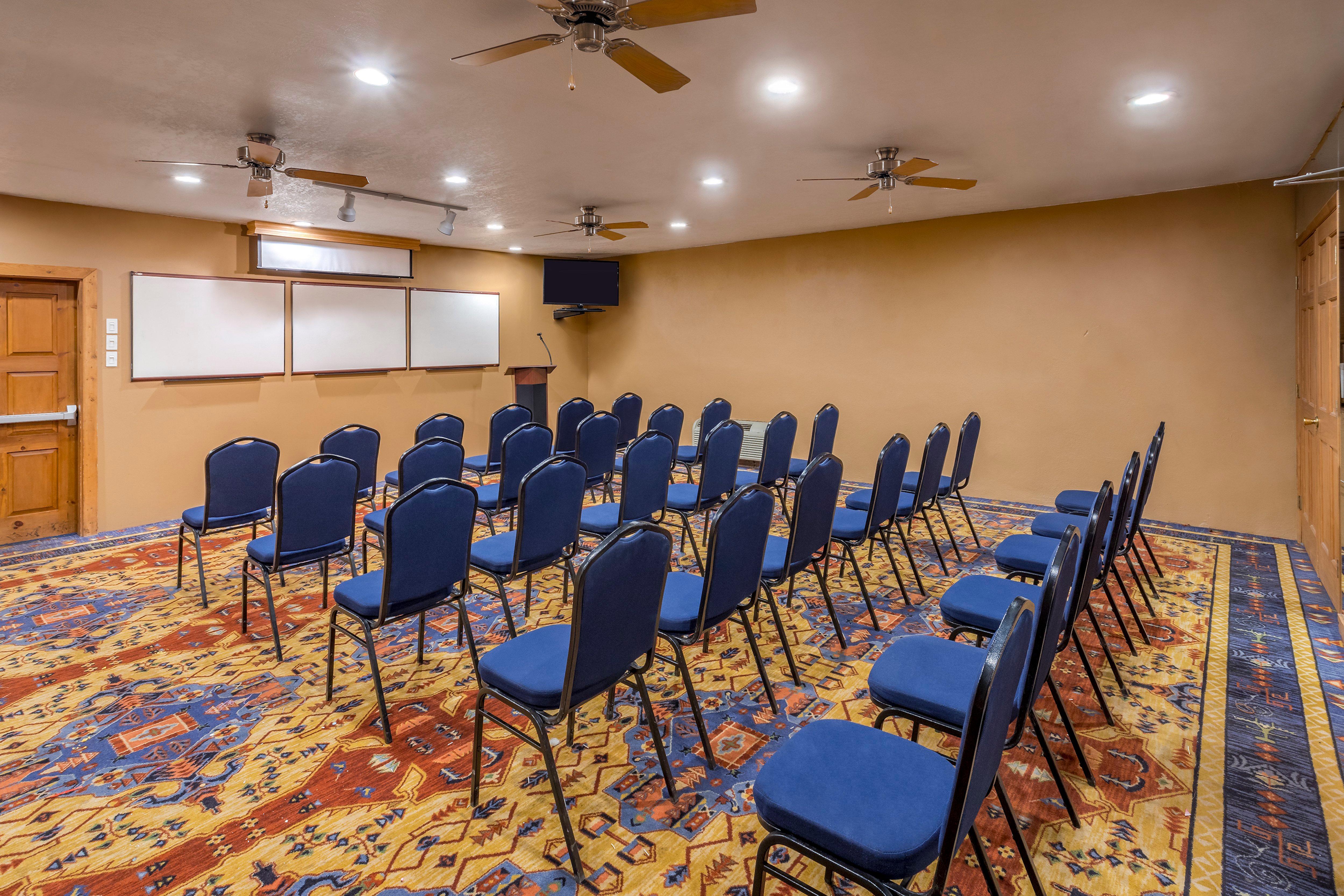 Holiday Inn Canyon De Chelly-Chinle By Ihg Ngoại thất bức ảnh